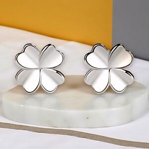 S925 Silver Four-Leaf Clover Stud Earrings Dainty Trendy Lucky Charm Jewelry